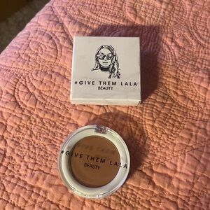 Give Them Layla beauty bronzer, new in box